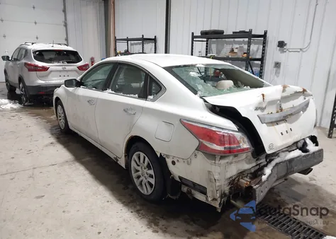 2015 Nissan Altima 2.5/2.5 S/2.5 Sl/2.5 Sv из США, поврежденный, VIN 1N4AL3AP7FN300788